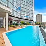 Luxurious 1 Bedroom Perth Cbd