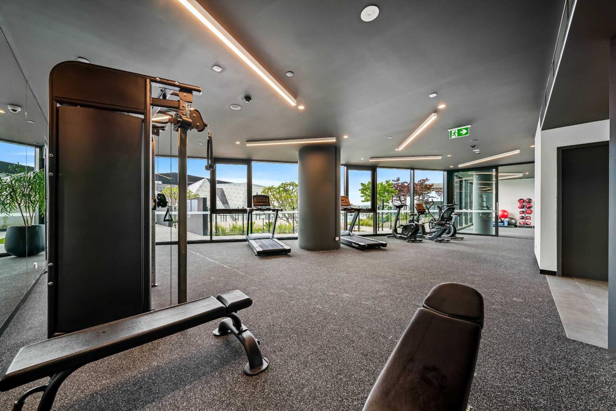 Apartment Luxurious 1 Bedroom Cbd