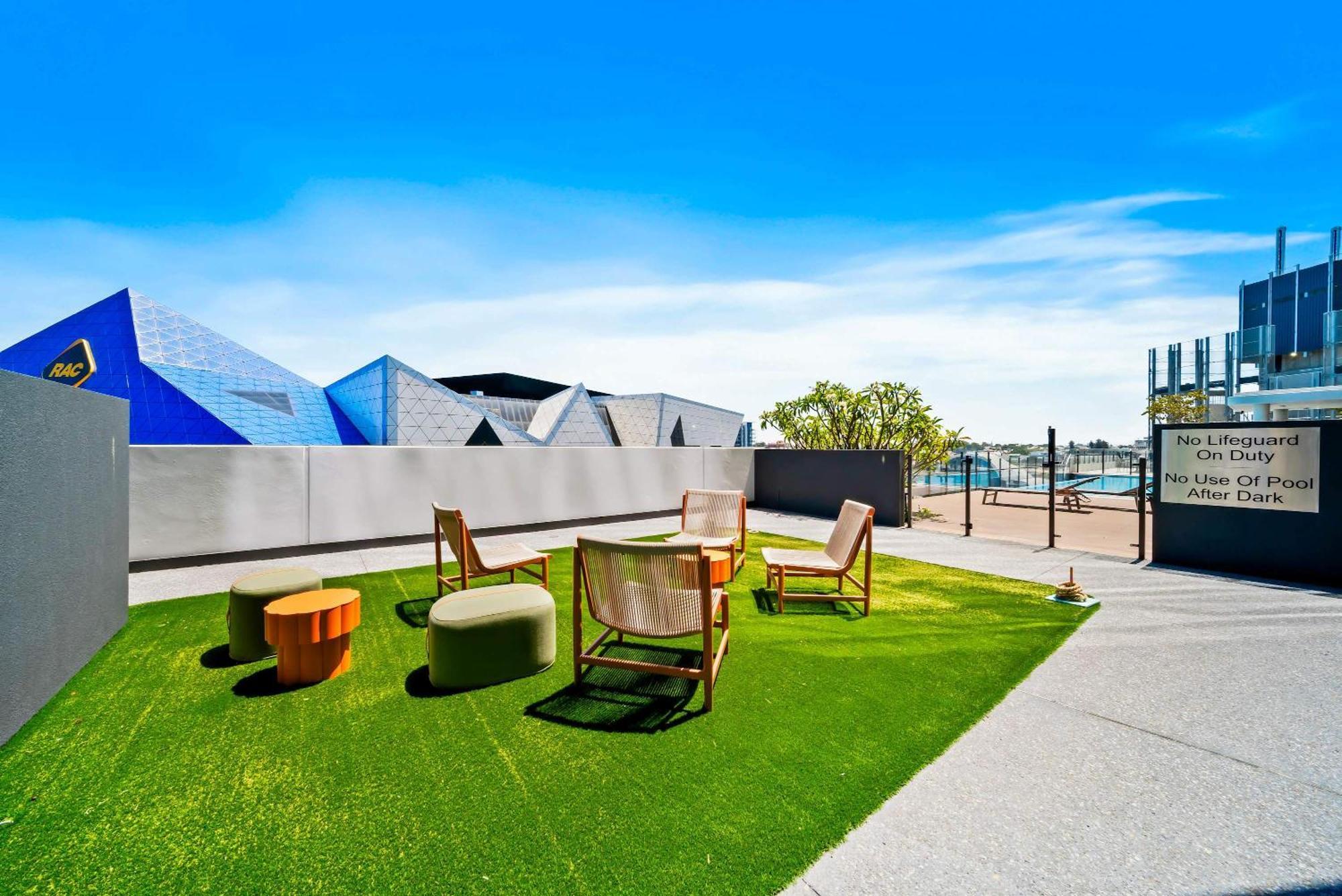 Luxurious 1 Bedroom Cbd * Perth