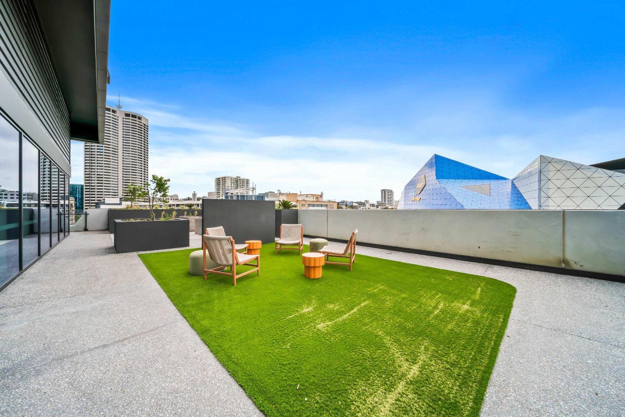 Apartment Luxurious 1 Bedroom Cbd